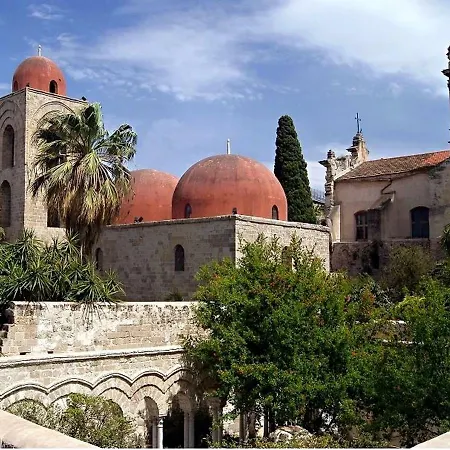 Palazzo Filangeri Di Amorosa Palermo